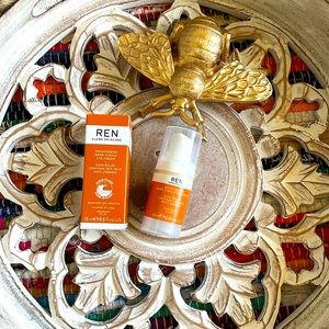 REN Radiance Brightening Dark Circle Eye Cream